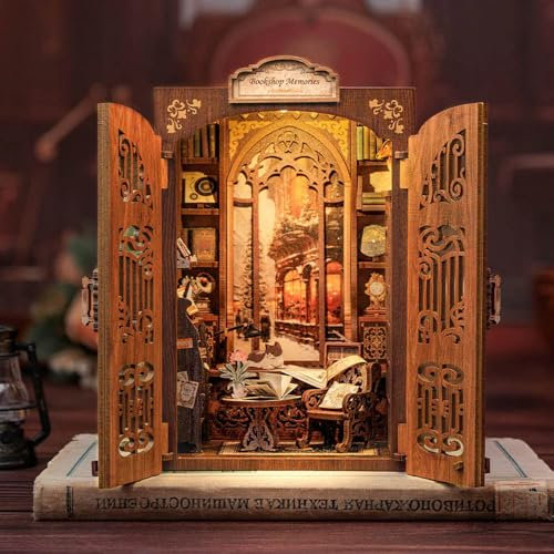 Figured'Art Book Nook Kit - Souvenirs de la Librairie - Maquette à Construire avec Lumières LED - Diorama 3D DIY Serre-Livre pour Bibliothèque et Décoration Maison - Monde Miniature - Marque Française