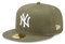 New Era New York Yankees MLB League Essential Olive 59Fifty Basecap - 7 1/4-58cm (L)