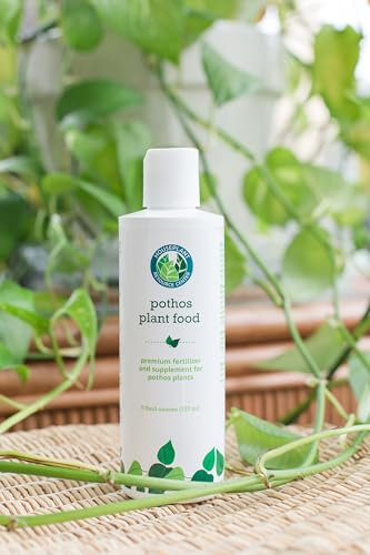 Pothos Fertiliser - Liquid Fertiliser for Indoor House Plants - Essential Plant Nutrients for Neon Pothos or Devil’s Ivy - Urea-Free - NPK Ratio of 3-3-3 for Healthy Roots, Stems, Leaves (8 Ounces)