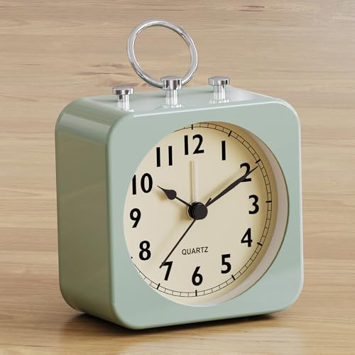 AYRELY® Battery Operated Analogue Alarm Clock, Small Square Retro Metal Table Clock with Light, Silent Non-Ticking Desk Clock for Bedroom, Bedside or Shelf (Round Green)