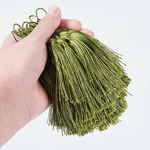 50 Stück Handgefertigte Seidige Mini Quasten,Bunte Quasten-Lesezeichen,Gerade Quasten Anhänger mit Seile Schlaufe für Schmuckherstellung DIY Handwerk Zubehör Taschen Lesezeichen Souvenirs,Armeegrün