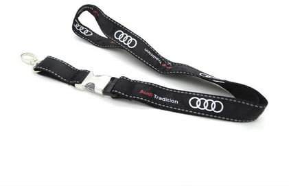 Porte-clés Audi Tradition A8-8271