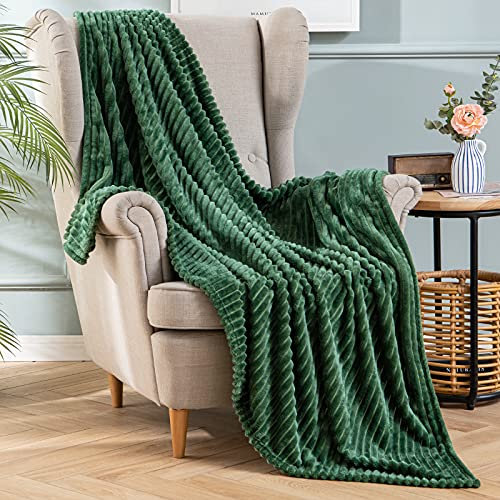 MIULEE Kuscheldecke Fleecedecke Flanell Decke Einfarbig Wohndecken Couchdecke Flauschig Überwurf Mikrofaser Tagesdecke Sofadecke Blanket Für Bett Sofa Schlafzimmer Büro 50x60Inch 125x150cm Dunkelgrün