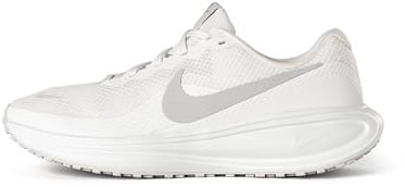 Nike Women's Revolution 8Road Running Shoe