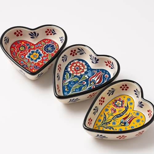 Set of 3 Turkish Handmade Heart Shaped Ceramic Bowls – Colourful Hand Painted Floral Serving Dishes, Decorative Snack & Condiment Set, Small Trinket Holder for Home, Kitchen & Gift Use (T6)