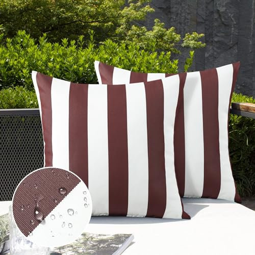 Ohok Wasserdicht Streifen Kissenbezug, 2er Set Dekorativ Outdoor Kissenhülle Deko Sofakissen Couchkissen Zierkissenbezüge für Sofa Wohnzimmer Balkon Garten Auto (Braun, 45x45 cm)