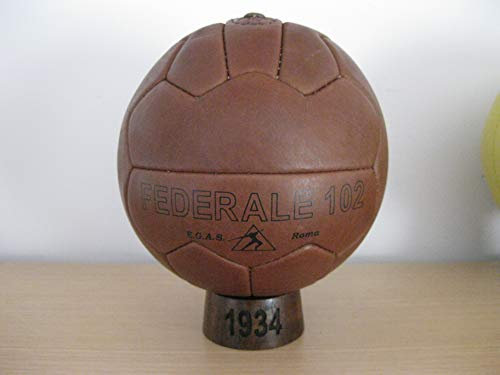 soccerballscollection OFFICIAL FOOTBALL MATCH BALL 1934 WORLD CUP ITALY. FEDERALE 102 MODEL