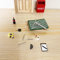 Wichtel Zubehör, 12pcs Miniatur Wichtel Zubehör Basteln Set für Wichteltür und 1/12 Puppenhaus,Weihnachten Wichtelzubehör Hobbies Set mit Filzmatte,Mini Lineal,Farbstift, Notizbrett,Messschieber