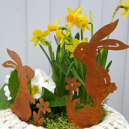 Storm's Gartenzaubereien Gartenstecker 2 Hasen - Osterhasen mit Blume 14cm in Rostoptik zum Stecken für die Osterdeko