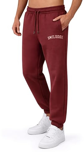 SMILODOX Jogginghose Herren Kayson, Oversize Freizeithose mit Reißverschlusstaschen, weichem, flauschigem und warmem Material, Tunnelzug am Bund, Logo, Sweathose für Sport und Alltag
