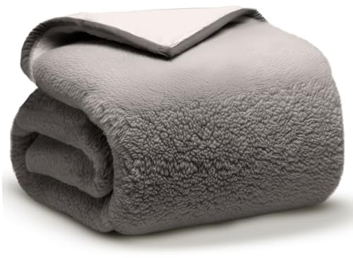 Slaapspeciaal Kuscheldecke 150x200cm - Warme Sherpa Wolldecke & Sofadecke [500 g/m2] - Flauschige Couch- und Wohndecke - Grau