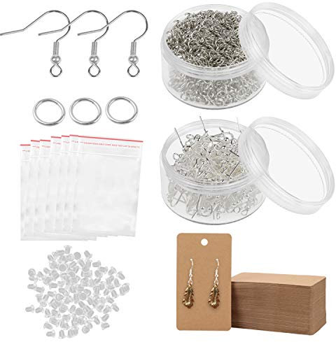HANDI STITCH Schmuck Selber Machen Ohrringe Selber Machen Set mit Ösen, Haken, Ohrring Stecker Verschluss, Kärtchen und Tüten (900-Teilig) – Ohrring Rohlinge Schmuck Set DIY, Schmuck Reparatur Set