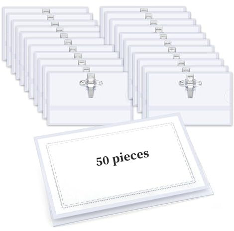 CHEVVY 50 Stk. Namensschilder in Verdicktes Hart-PVC 9 x 5.6cm Transparent Kunststoff Ausweishüllen mit Halter Clip und Sicherheitsnadel für Schule Unternehmen Konferenzen Events