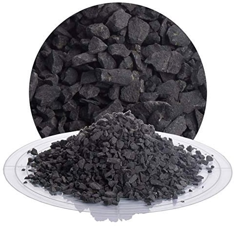 Schicker Mineral Basalt Fugensplitt anthrazit 2-5 mm 25 kg, natürlich | Witterungsbeständig, streusalzresistent, Naturstein für Pflasterfugen, widerstandsfähig, hart, farbecht, aus Deutschland