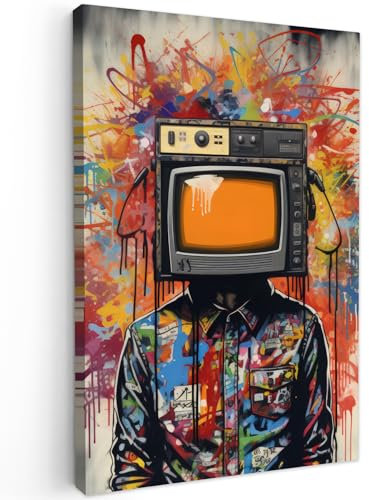 MuchoWow© Wandbilder Groß 80x120 cm XXL Wohnzimmer Wanddeko Schlafzimmer Zimmerdeko Fotowand Zimmer Deko Wand Dekoration Wall Banksy - Street Pop Art - Fernsehen - Graffiti - Mann - Farben