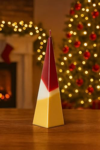Garden Mile Weihnachtskerze - Festliche Duftkerzen mit langanhaltendem sauberem Abbrennen - Ferienhausduft in dekorativen Gläsern (1, Pyramidenkerze)