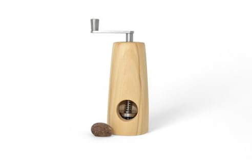 Holz Muskatmühle Rosskastanie handmade Gewürzmühle für Muskatnuss Mühle handbetrieben handmade Spice mill Made in Austria Geschenk Geschenk-Idee Küchenhelfer