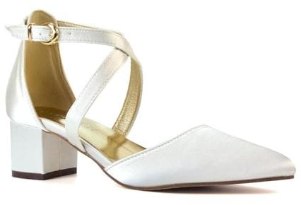 ESSEX GLAM Womens Strappy Ankle Strap Court Shoes Ladies Ivory Satin Low Heel Point Toe Close Toe Pumps Size 4