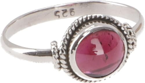 Boho Silberring, filigraner Edelsteinring mit rundem Stein, Granat