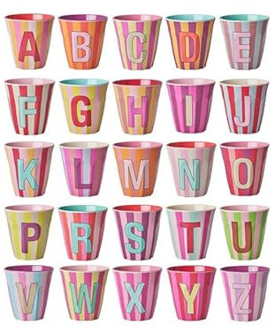 Rice Melamin Becher medium gestreift mit Buchstaben, Modell für Junge Blau-Grüntöne, Größe 9 x 9 cm (E Mädchen)