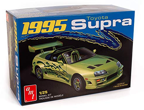 AMT - 1/25 1995 Toyota Supra - Plastikmodellbausatz, Transparent, Weiß.