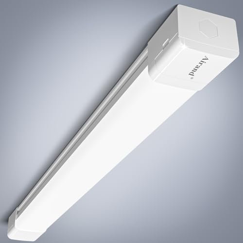 Feuchtraumleuchte LED 90CM, Kellerlampe 30W 3000LM, GaragenLampe Kaltweiss 5000K, Röhre Lampe IP66 Wasserfest, Werkstattlampe Deckenleuchte Sehr Hell, Feuchtraum Leuchte für garage Werkstatt Keller
