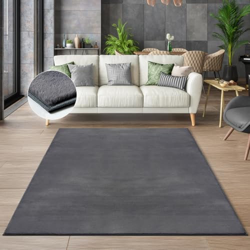 the carpet Cosy kuschelig Warmer Fellteppich, weich und elegant, waschbar und Fußbodenheizung geeignet, Öko-Tex Zertifiziert, Anthrazit, 200 x 280 cm