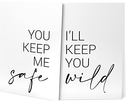 Papierschmiede® Spruch Poster 2er Set 40x60 cm, You Keep Me Safe, I Keep You Wild, Typografie Bilder Schlafzimmer Wohnzimmer ohne Rahmen