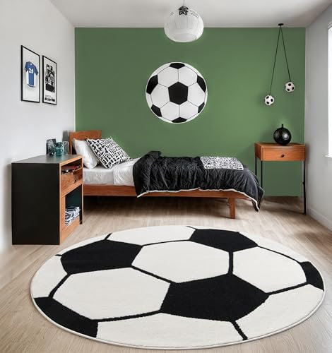 the carpet Beat Kids Weicher Kuscheliger Kinderteppich, Pflegeleicht, Farbecht, Fussball Motiv, Schwarz-Creme, 120 cm Rund