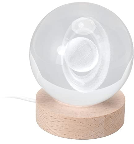 Buachois Lámpara de Noche de Saturno, Bola de Cristal 3D de 8 cm, luz de Noche Tallada Interior Luminosa, Base de 7 cm, Enchufe Directo de Madera, Interfaz USB, luz de Luna de Mesa(Luz Blanca)