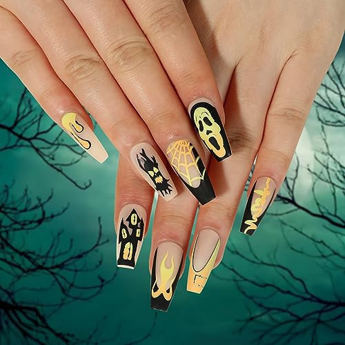 AKOFIC 24 Stück Halloween Künstliche Nägel Zum Aufkleben Sarg, Press on Nails Kunstnägel mit Klebepads, Matt Fake Nails Schwarz Gelb Geister Design Falsche Fingernägel für Frauen Mädchen Cosplay