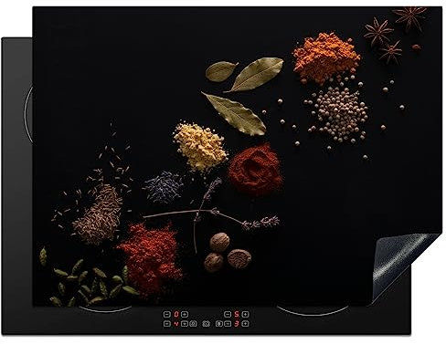 KitchenYeah© Herdabdeckplatte Einteilig Küche Herdabdeckung Induktionsfeld Ceranfeld Herdabdeckplatten Vinyl Matte Aufrollbar Kräuter - Schwarz - Gewürze - Kochen - Zimt - 70x52 cm