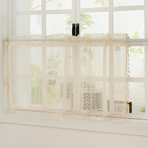HiSnug Lace Sheer Curtain Beige Boho Vorhang Kurzgardine Bistrogardine im Bauernhaus-Stil mit Stabtasche, Spitze Häkelgardine Kurzstore Gardine Mit Quasten, H45 x B120 cm - 1 Stück
