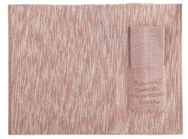 KASANOVA Set tovaglietta tovagliolo ruggine scritta in misto cotone rosso
