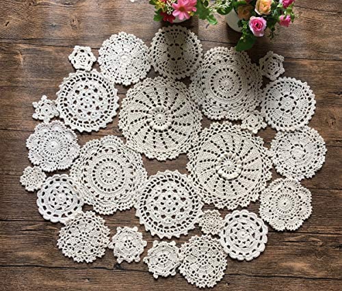 MINDPLUS Lot de 24 Napperons au Crochet à la Main Napperons en Dentelle au Crochet en Coton Napperon de Table 5 à 18 cm Rond Beige Vintage Mariage Tea Party (Beige)