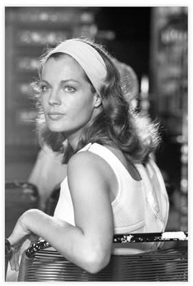 EYEZER Retro-Poster des Filmschauspielers Romy Schneider Leinwandposter Schlafzimmer Dekor Sport Landschaft Büro Zimmer Dekor Geschenk ungerahmt 30 x 45 cm