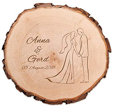 Casa Vivente Baumscheibe mit Gravur zur Hochzeit – Motiv Brautpaar – Personalisiert mit Namen und Datum – Türschild – Wand-Deko – Geschenkidee für Braut und Bräutigam – Hochzeitsgeschenke
