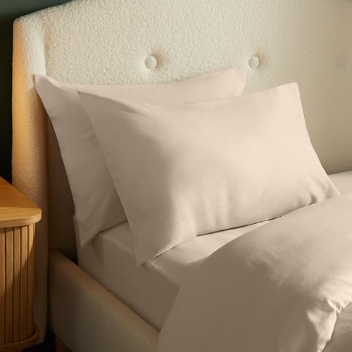 Silentnight Brushed Cotton Pillowcase Pair - Soft Velvety Touch 100 Percent Cotton - Cosy Warmth Feel for Colder Nights - Breathable Lightly Brushed Hypoallergenic Pillowcase, Natural