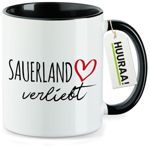 Huuraa Kaffeetasse Sauerland verliebt Geschenk | Motivtasse 330ml Schwarz Keramik Tasse mit Spruch Kaffeebecher Geschenkidee Becher mit Motiv