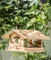 Dehner Natura Premium Wildvogel Futterhaus Arber, Futterstation für Wildvögel, Vogelhaus robust / hängend, ca. 30.5 x 19 x 28 cm, Holz, braun