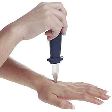 Wendy Cai 1pc Trick Disappearing Dagger Knife Retractable Fake Plastic Blade Fun Joke Prank Halloween Prop Gag Magic Toy