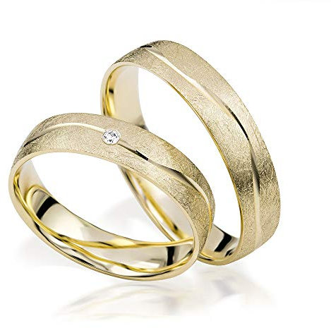 JC Trauringe Gold 750 Paarpreis Ice-Matt I Traumhafte Eheringe breit 4,5 mm I Schöne Partnerringe Gelbgold mit Gravur in edler Schatulle I 2 Hochzeitsringe Herrenring & Damenring mit Stein I J182