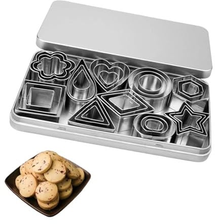 Cookie Cutter Set, 30PCS Cookie Cutters Shapes Baking Set, Biscuit Cutters, Pie Crust & Fruit Metal Stamps Star Flower Hexagon Round Heart Square Triangle Oval Raindrop Cutter for Baking