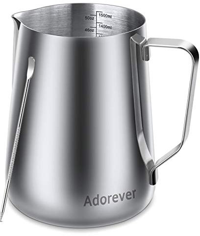 Adorever Pichet à mousse de lait, pichet vapeur en acier inoxydable 567 g, accessoires pour café, cappuccino, barista, carafe à lait argenté avec stylo décoratif