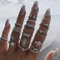 IYOU Vintage Edelstein Ringe Set Silber Kristall Stapelbare Knöchelringe Böhmische Blumen Mond Ringe für Frauen Mädchen (15 Stück)