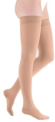 medi mediven comfort Oberschenkellange Kompressionsstrümpfe mit Spitze Unisex | Besonders weiche Stützstrümpfe CCL2 mit Muster-Noppenhaftband für Damen und Herren | Caramel | Größe IV