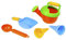 Lena 05415 Happy Sandset mit Gießkanne, Strandspielzeug 5-teilig, Sandgarnitur mit Giesser mit rutschfestem Griff, 2 Förmchen Eiswaffeln, Eislöffel und Schaufel, Sandspielzeug für Kinder ab 12 Monate