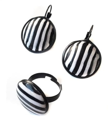 Polymer Clay Ring und passende Ohrringe in schwarz-weiß gestreift, Original Geschenk