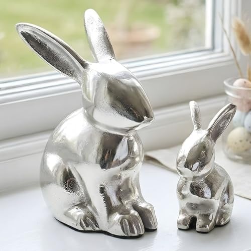 Dekoleidenschaft 2X Hasenfigur Silber aus Aluminium in Antik Optik, Osterdeko 8 + 14 cm hoch, Osterhase Deko Figur, Osterfigur sitzend