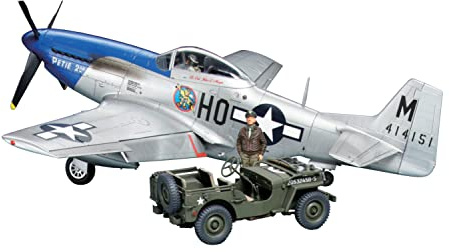 TAMIYA 25205 1:48 US P-51D Mustang & 4x4 Lt.Fahzg. Model Kit, Plastic Kit, Assembly Kit, Detailed Replica